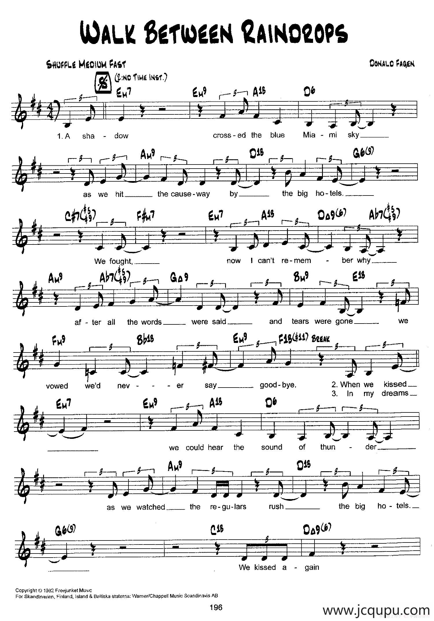 降B爵士乐谱：WALK BETWEEN RAINDROPS简谱