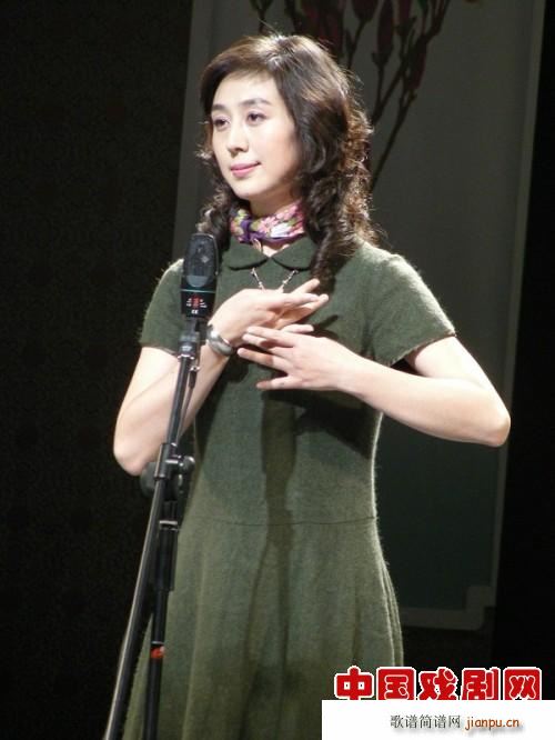 宇宙锋 我这里假意儿懒睁杏眼 史依弘简谱