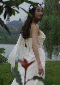 昨天带摩登女郎拍摄《一枝独秀》《绝代双娇》欣赏 别吃醋啊简谱